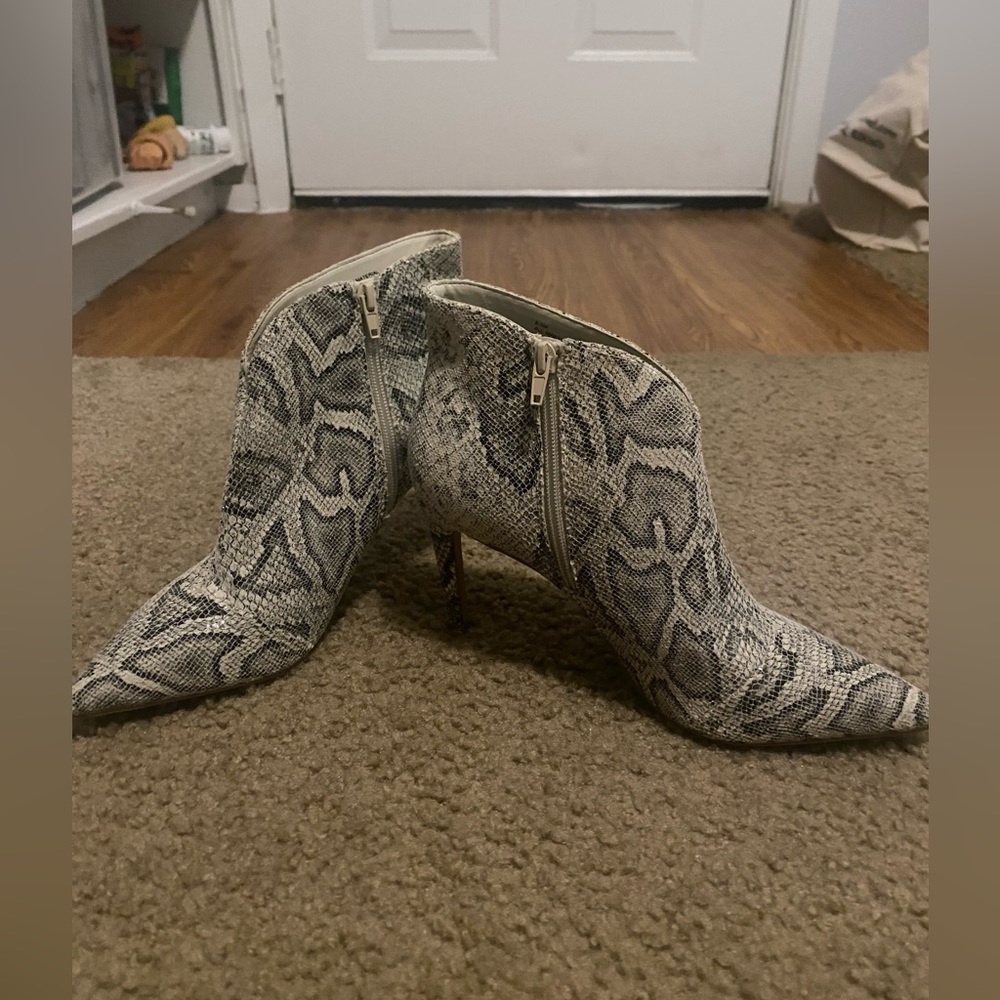 Express Faux Snake Skin Boot Heels Size 8.5